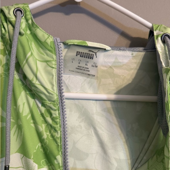 RARE Puma Golf Tournament Lightweight Green & White Floral Jacket - Picture 3 of 14
